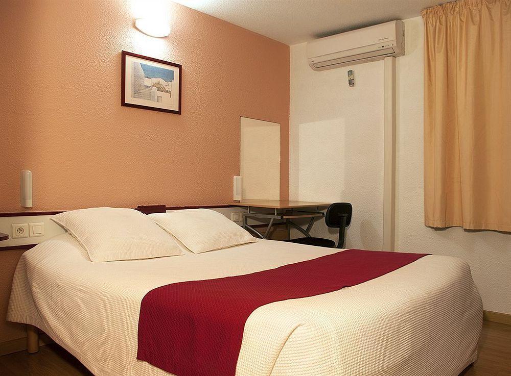Fasthotel Mont De Marsan - Un Hotel Fh Collection Ngoại thất bức ảnh