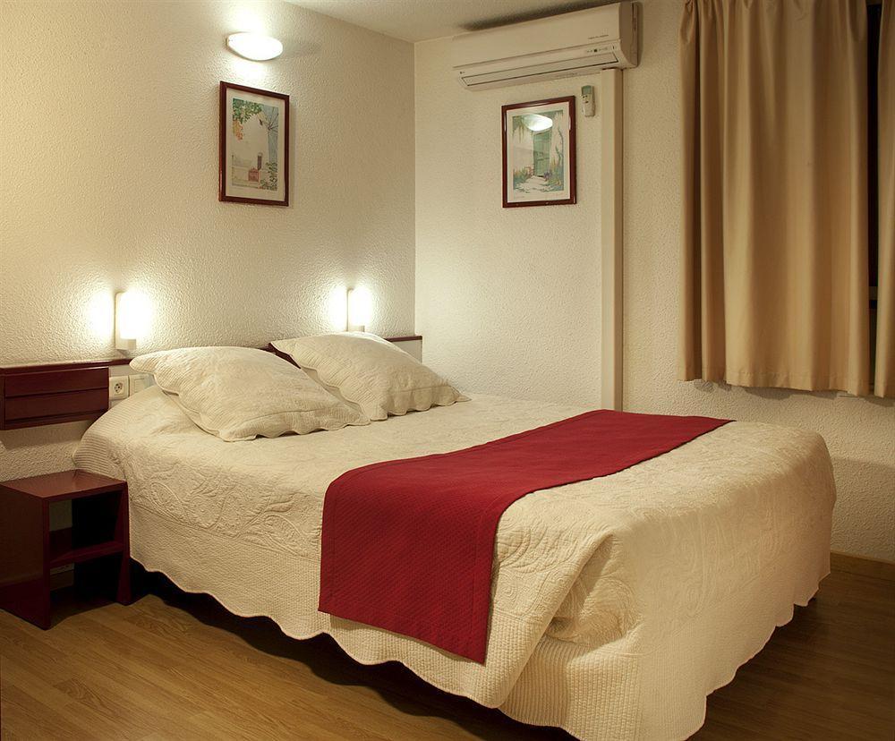 Fasthotel Mont De Marsan - Un Hotel Fh Collection Ngoại thất bức ảnh